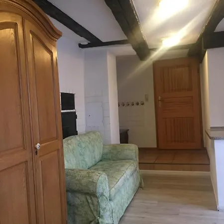 Elfenhof اممنستاد ام بودينسي