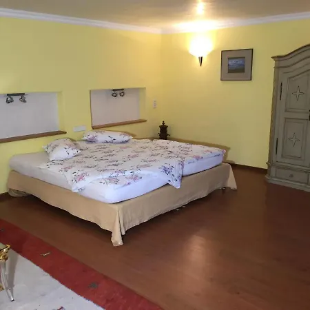 فندق Elfenhof Kippenhausen